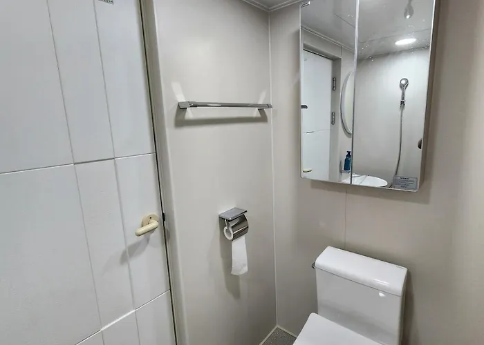 Cozy House 10min Walk From Kunkuk Station Line2 Line7 Guest house